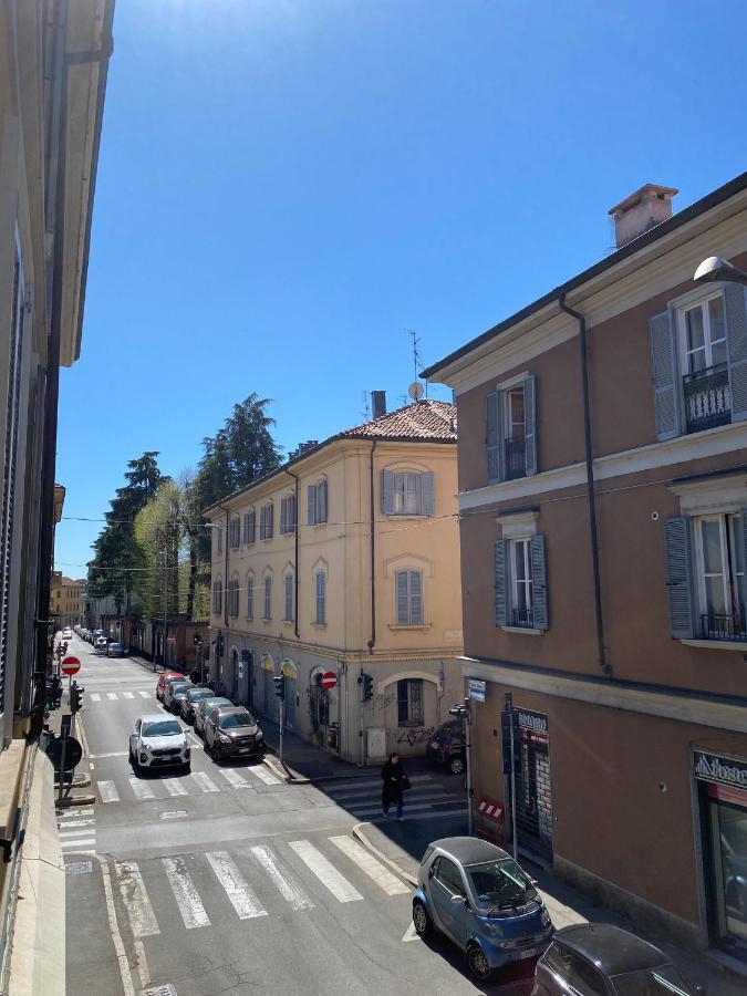 Апартаменты La Ringhiera Fiorita - 101 - 1 Min Centro Storico Монца Экстерьер фото